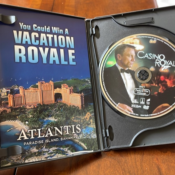 CASINO ROYALE 007 2-disc DVD video Daniel Craig - Picture 9 of 9